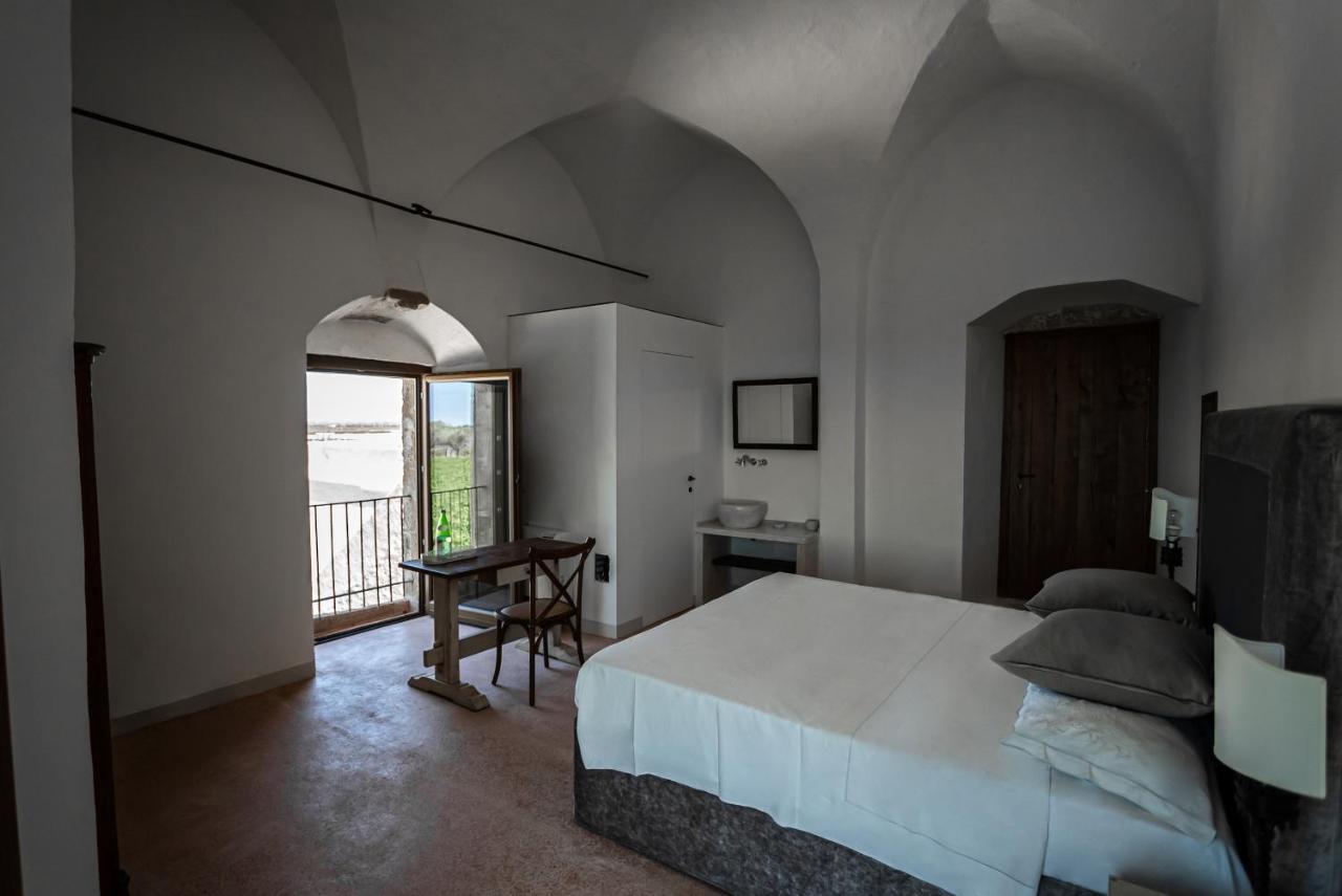סן פייטרו ורנוטיקו Masseria Torleanzi Wine Relais מראה חיצוני תמונה