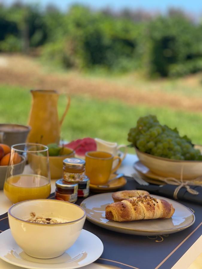 סן פייטרו ורנוטיקו Masseria Torleanzi Wine Relais מראה חיצוני תמונה