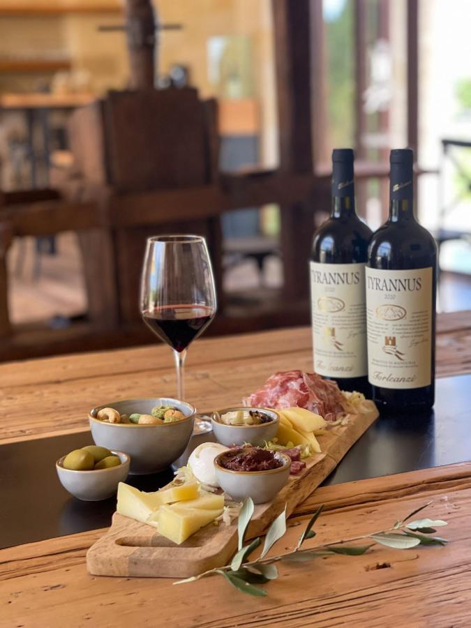 סן פייטרו ורנוטיקו Masseria Torleanzi Wine Relais מראה חיצוני תמונה